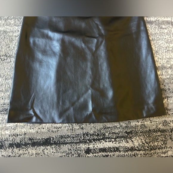 NWT HOUSE OF HARLOW 1960 Faux Leather Sleeveless Midi Dress - Picture 3 of 9